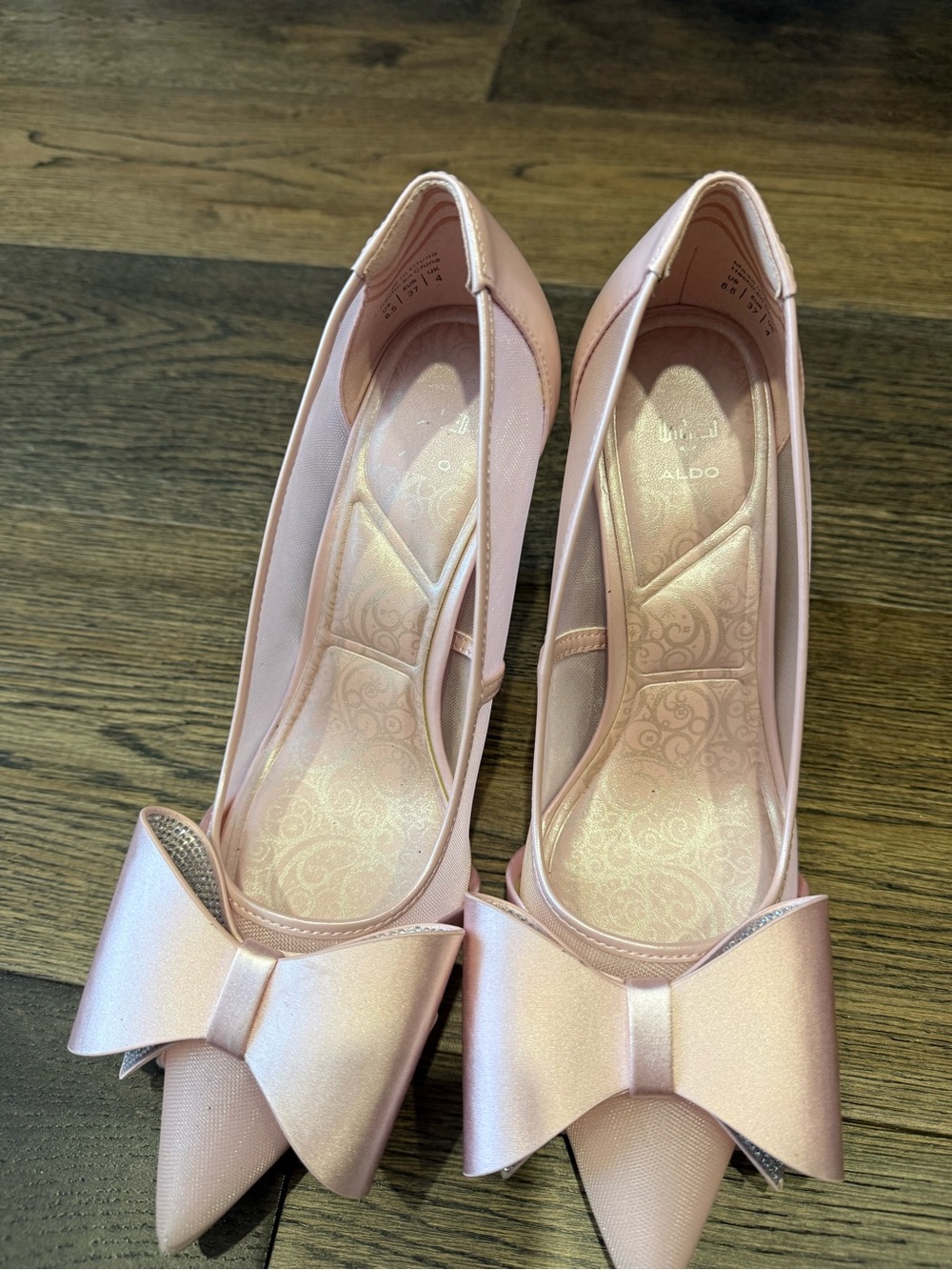 ALDO Blush Pink Bow Pumps – Size 6.5 / EU 37 – Worn Once